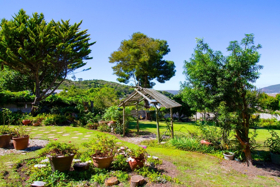 4 Bedroom Property for Sale in Knysna Central Western Cape